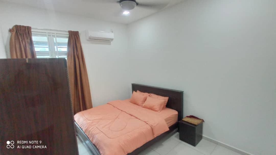 Maryam Homestay Jertih Bagian luar foto